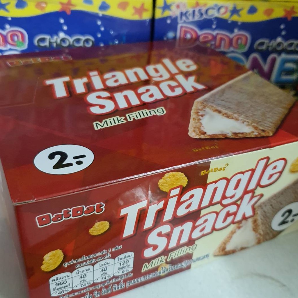 ขนมสอดไส้ครีมรสนม triangle snack ไตรแองเกิล สแน็ค 8 กรัม x 24 ชิ้น ตรา