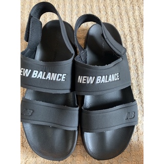 รองเท้ารัดส้นnew  balance มือ2