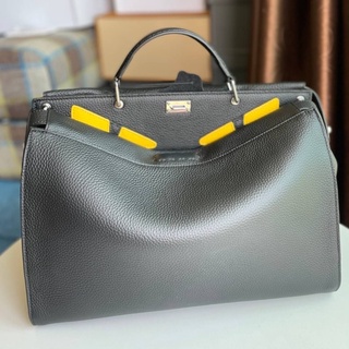 กระเป๋าแบรนด์เนม FEN///:DIPEEKABOO MEN BAG size 38CM    เป็นรุ่นหนึ่งที่สวยมาก