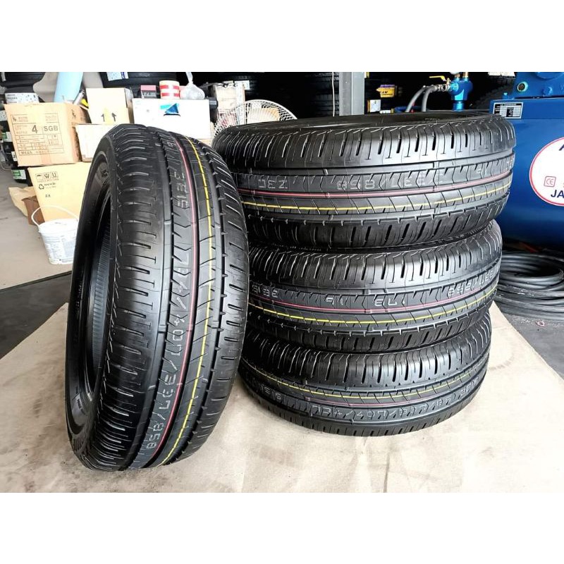 ยางใหม่ค้างปี Bridgestone Ecopia EP300   215/60R16 ผลิตปลายปี 2019 พร้อมจุ๊บลมแปซิฟิก 4 ตัว จัดส่งฟร