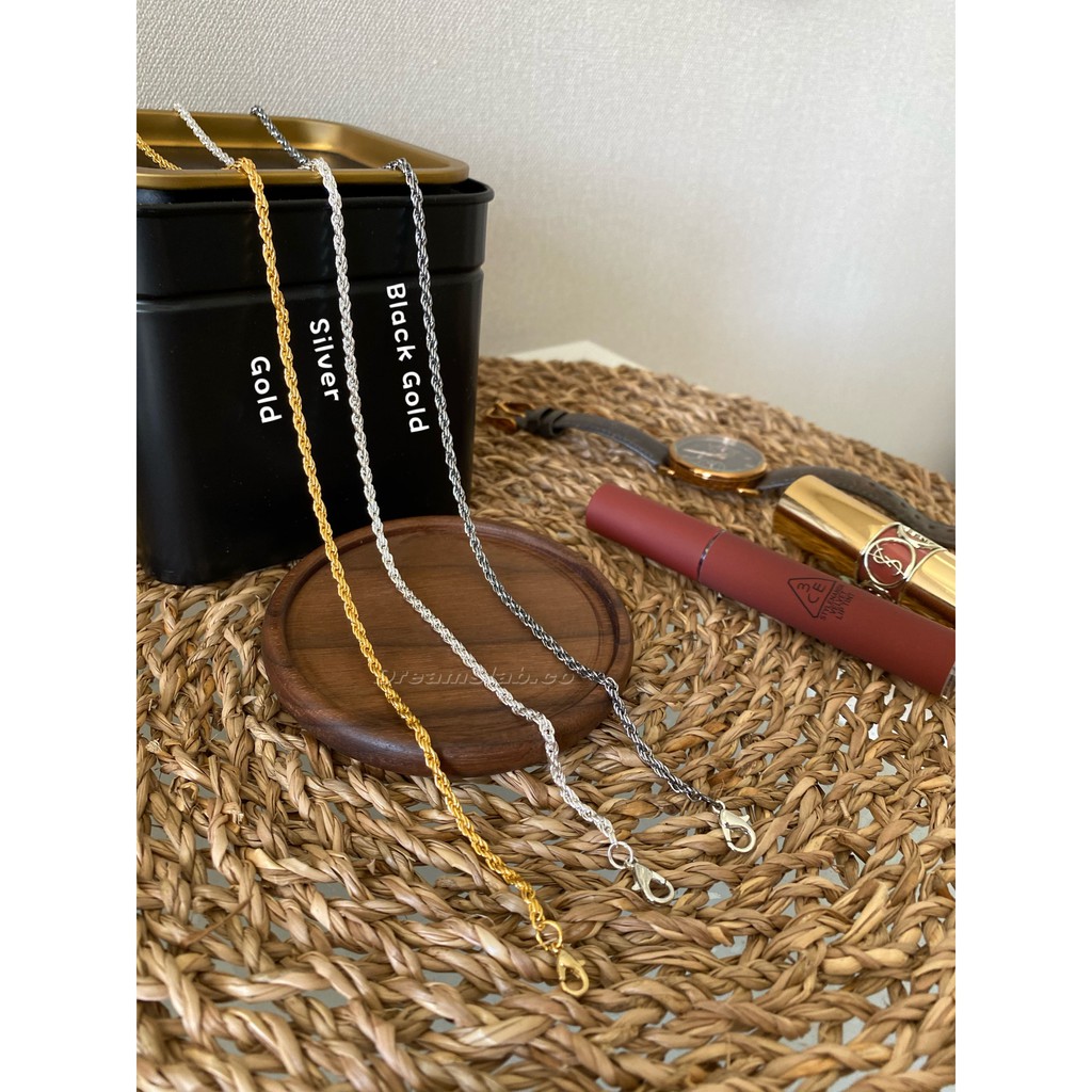 INS Face Mask Chain Face Mask Lanyard / แว่นกันแดด / ปรากฏการณ์โซ่金口罩挂绳小众性饰品