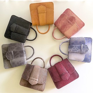 Lady Kiki Bags กระเป๋าถือผู้หญิง พร้อมสายสะพาย งานเกรดพรีเมียม กดสั่งได้เลยค่า (Wila shoes)