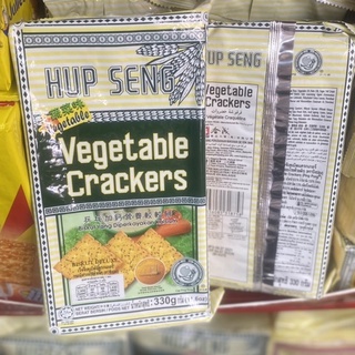 ขนมปังอบกรอบโรยผัก/แครกเกอร์อบกรอบโรยผัก VEGETABLE CRACKERS [HUB SENG] ขนาด 330 g