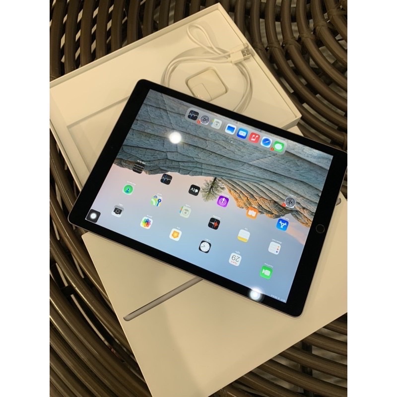 iPad Pro 12.9 128g WiFi สีเงิน