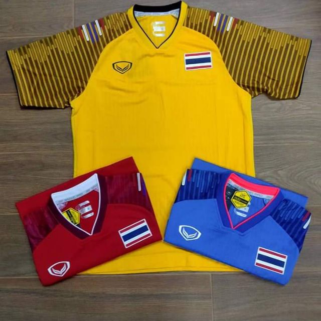 เสื้อกีฬาแกรนด์สปอร์ตทีมชาติไทย