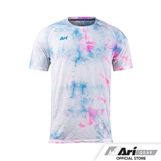 ARI UNISEX TIE DYE RUNNING TEE - VIVID PINK/PACIFIC BLUE/WHITE เสื้อวิ่ง อาริ มัดย้อม สีชมพู