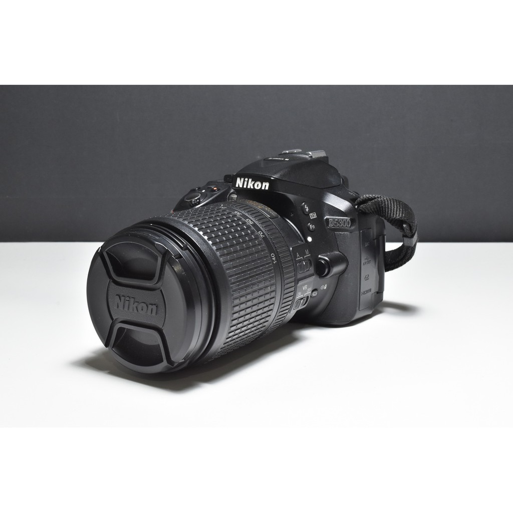 สินค้า Nikon D5300 +lens 18-140vr  สภาพสวย ชัตเตอร์ 19xxx อดีตประกันร้าน ใช้งานได้ดีปกติเต็มระบบ ของครบกล่อง (มือสอง)