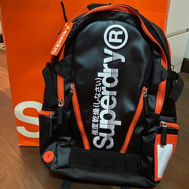 กระเป๋าเป้ Superdry รุ่น Tarpaulin Backpack มือ 1