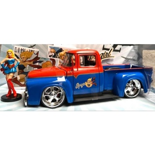 โมเดลรถเหล็กFord F100 Supergirl  พร้อมฟิกเกอร์ สเกล1:24