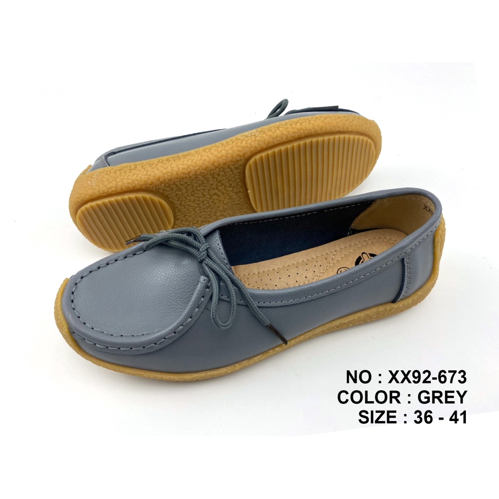 CSB รองเท้าแฟชั่นผู้หญิง XX92-673 รองเท้าหนังวัวผูกเชือกด้านหน้า พื้นเตี้ย พร้อมส่ง