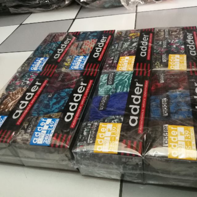 กางเกงในชาย​Adder  ผ้าฝ้ายเนื้อดีมาก​ ใส่สบายนิ่มไม่ระคายผิว​ ลวดวาย​ คละสี​ จำนวน​ 12​ ตัว​ ฟรีไซด์​ ราคา​ 380