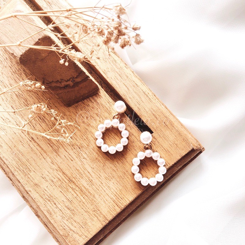 Vinny ชุดมุก (ต่างหู + คลิป)✨ - Leia.co