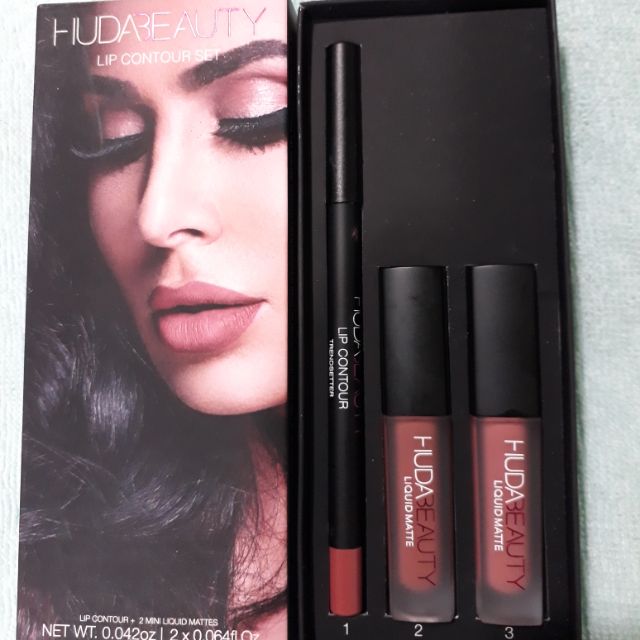 เซตลิปของHUDA BEAUTY