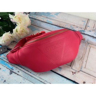 พร้อมส่ง GUESS FANNY PACK   2,490-