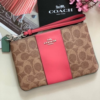 กระเป๋า คล้องมือ ลายซี สีน้ำตาล คาดชมพู Coach 89487 Small Wristlet In Colorblock Signature Canvas