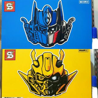 ตัวต่อ Transformer (optimus prime &amp; Bumble bee)