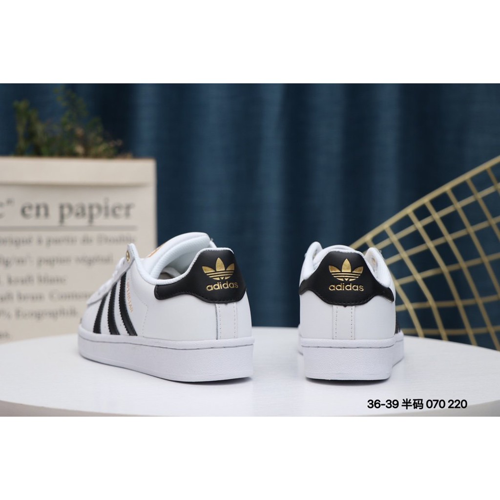 Adidas Clover Head Layer Gold Shell Head Plate รองเท้าผ้าใบลําลองสีทอง ...