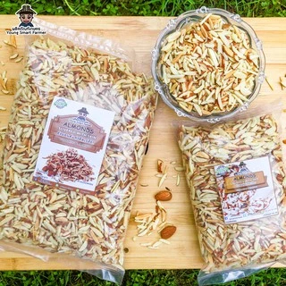 Almond อัลมอนด์แท่งติดเปลือก 500 g. (Almond Slivered with Skin)