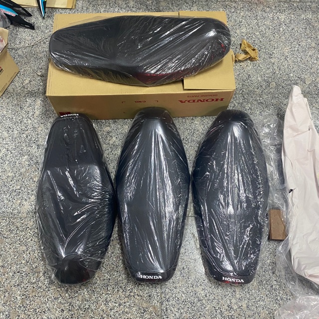 เบาะเวฟ125Sและ125Iบังลม แท้ของใหม่