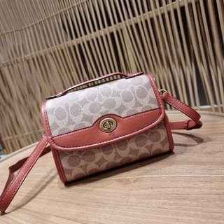 COACH C4204 KIP TURNLOCK CROSSBODY