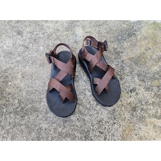 รองเท้าแตะรัดส้น chaco ของผู้หญิงและผู้ชายสินค้าพร้อมส่ง