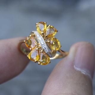 แหวนพลอยบุษราคัมน้ำทองบางกะจะ(Yellow Sapphire) เรือนเงินแท้ 92.5% ชุบทอง ประดับด้วยเพชรCZ เกรดสวยพิเศษจากรัสเซีน