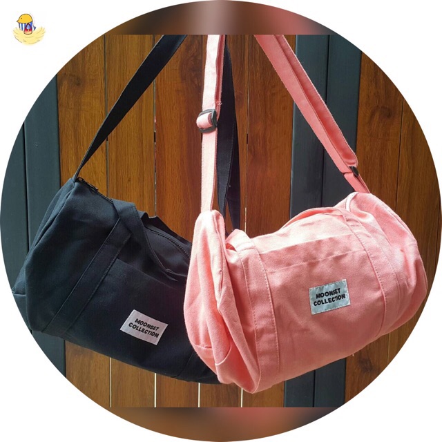 กระเป๋า mini-Duffle bag กระเป๋าเดินทาง กระเป๋าสตางค์ กระเป๋าสะพายข้างกระเป๋าเป้กระเป๋าสะพายข้างผู้ชายกระเป๋าสะพายข้างผู้หญิง bag423