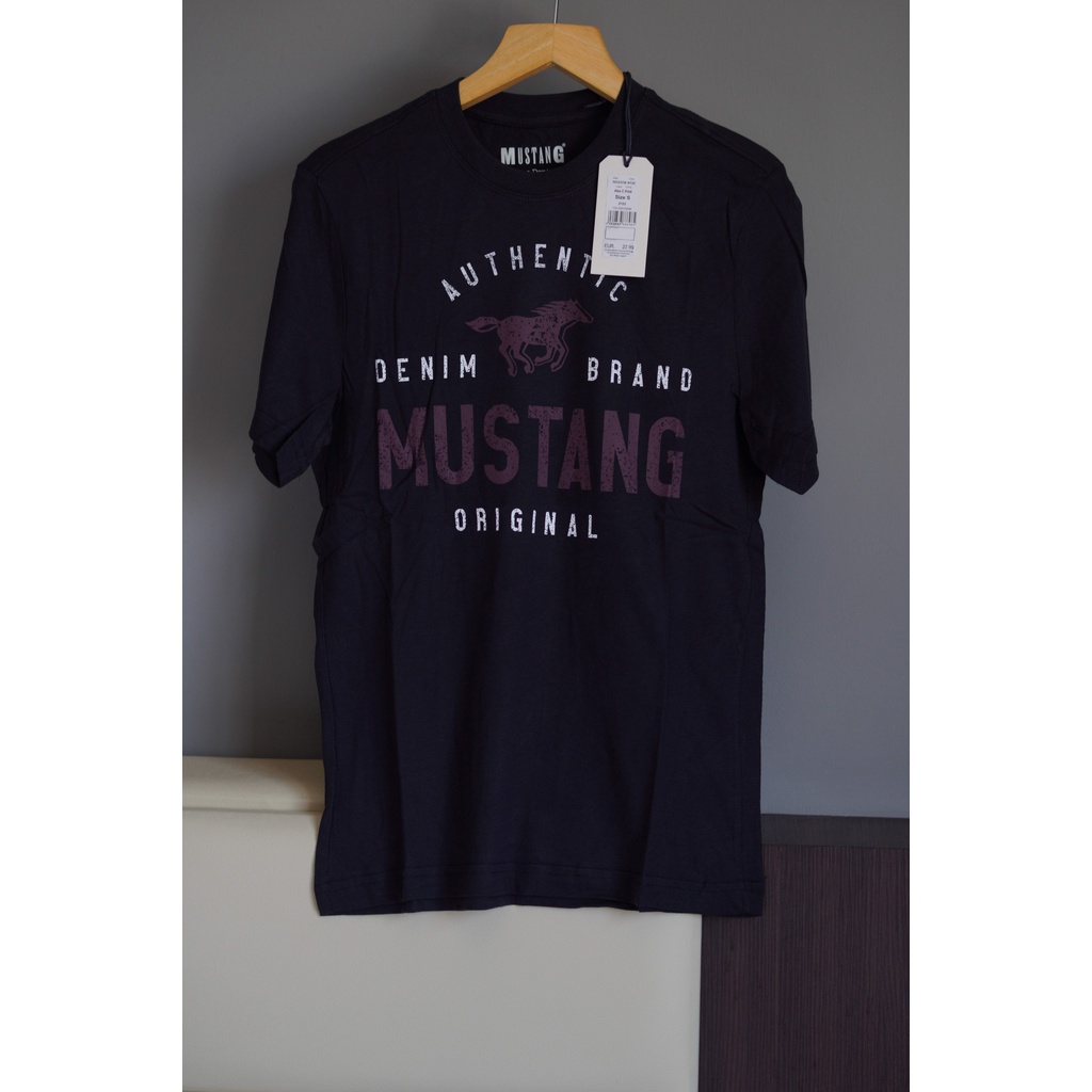 Mustang Alex C Print UK Size S Regular fit ผ้าคอตตอน 100% สีดํา
