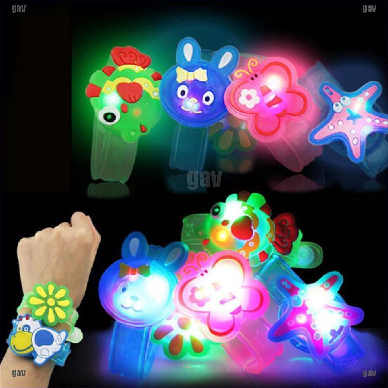 (gav) นาฬิกาข้อมือ ลายการ์ตูนน่ารัก พร้อมไฟ led
