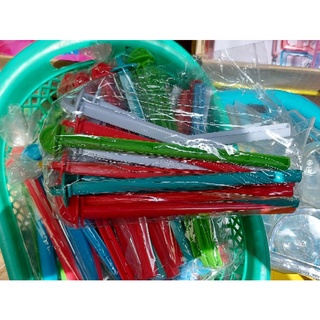 ไม้คอนนกพลาสติกคละสี 1 โหล