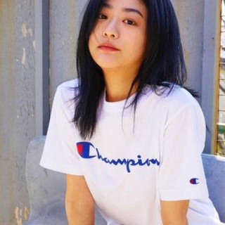 พร้อมส่งในไทย📦เสื้อยืด Champion Script Logo (Unisex)**ของเเท้