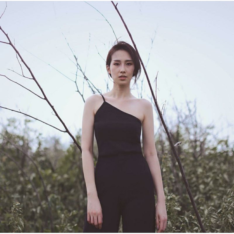 paing official basictank 006 สายเดี่ยวไหล่เดียว