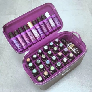 Doterra กระเป๋าเก็บขวดน้ํามันหอมระเหย แบบสองชั้น 66 ช่อง 15 มล.