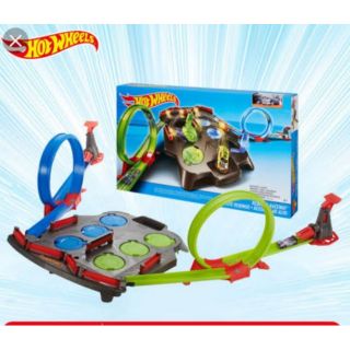 Hotwheels rebound raceway set