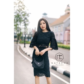 💖งานป้าย Pairy Tale💖 เซตกระโปรงทรงเอผ่าหลัง แมทกับเสื้อคอกลมแขนกระดิ่ง เนื้อผ้าลูกไม้ฉลุ