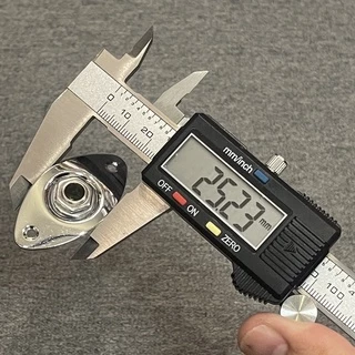 McQueen รูแจ็ค กีต้าร์ ไฟฟ้า เบส รูเสียบแจ็ค เอ้าต์พุต Output Jack 1/4 inch , 6.35mm