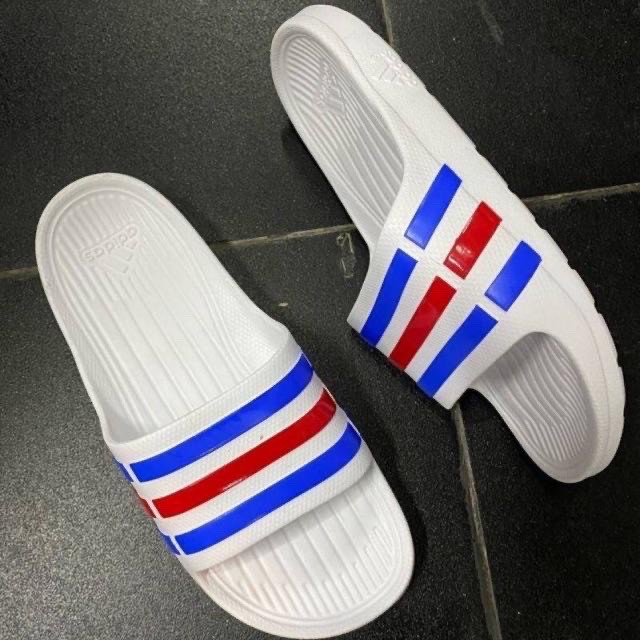 💕✇✲♦【แท้ 100%】รองเท้าแตะAdidas Duramo Slide size: 3-10 (UK) มี 7 สี  แบบสวม เบา สบาย ใส่นุ่ม รองเท้า