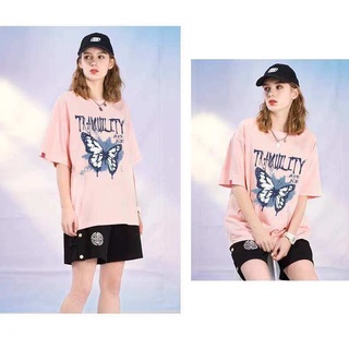 เสื้อยืดแขนสั้นพิมพ์ลายGT SHOP แขนสั้นแฟชั่นฤดูร้อน เสื้อ2022ใหม่ในช่วงฤดูร้อนเสื้อผ้าสีดำและสีขาวพิมพ์ลายผีเสื้อ คอกลมแ