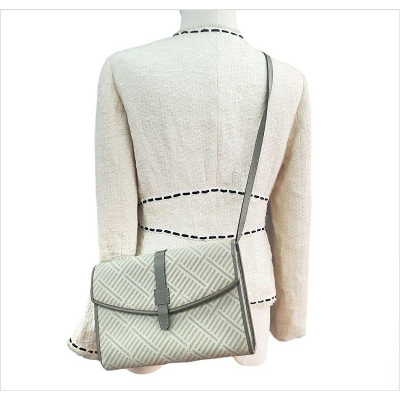 Givenchy Crossbody Bag used มือสอง งามๆ
