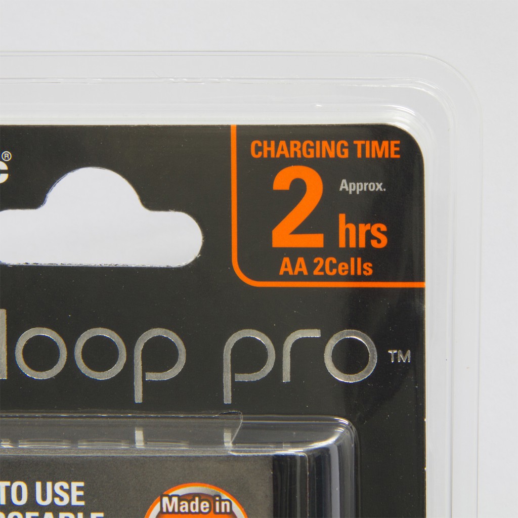 เครื่องชาร์จ Panasonic eneloop Pro Quick Charge 2 ชม.พร้อมถ่าน AA 2550mAh 4 ก้อน