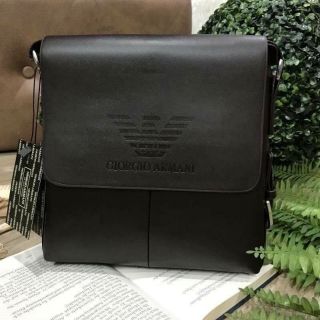 GIORGIO ARMANI CROSSBODY BAG แท้