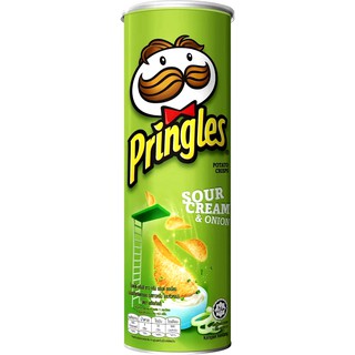 pringles Potato Chip Sour Cream &amp; Onion 107g. พริงเกิลส์มันฝรั่งทอดกรอบซาวครีมและหัวหอม 107 กรัม