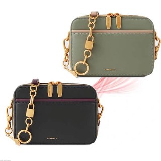 กระเป๋าทรงสีเหลี่ยม CK รุ่น Double Zip crossbody