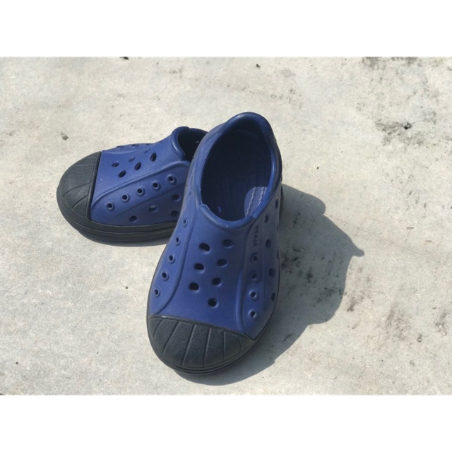 รองเท้าเด็ก crocs มือ 2