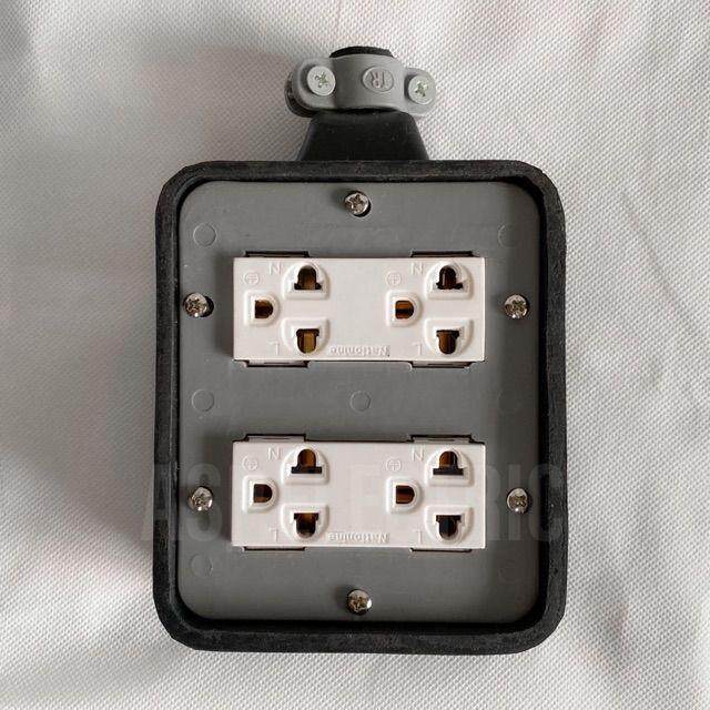 บ๊อกยาง กันกระแทก บ๊อกยางสนาม บ๊อกยางแบบมีเบกเกอร์ตัดไฟ 20A ปลั๊กพ่วง ปลั๊กกราวด์ 2×4 4×4 16A 250V ก