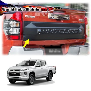 ครอบฝาท้ายกระบะ พร้อมไฟ LED สีดำด้าน Mitsubishi  L200 Triton 4Dr 4x4 ปี 2019 - 2020