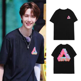 wang yibo same เสื้อยืดลําลองแฟชั่นสําหรับผู้ชายผู้หญิงแขนสั้นทรงหลวม 2020