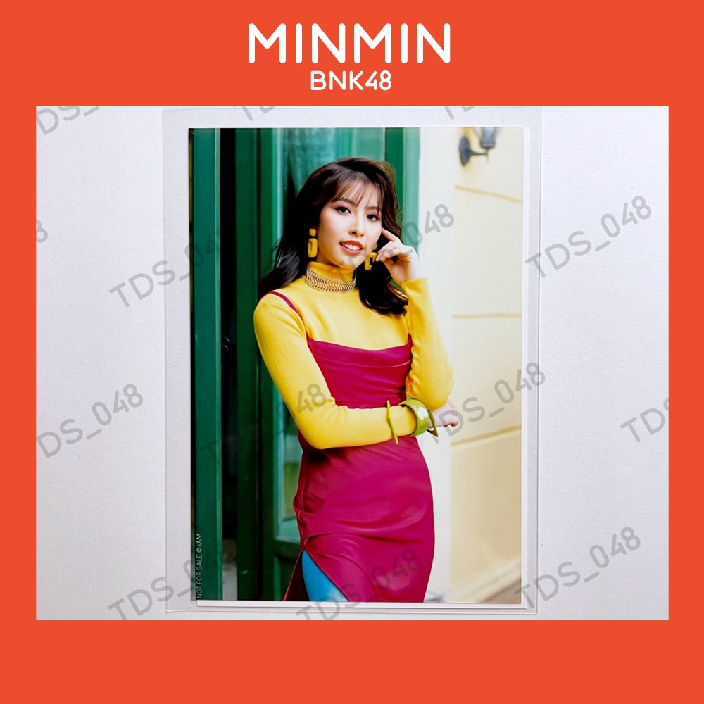 [รูปสุ่ม ปก Warota People ] Minmin BNK48 Photoset ปก อัลบัมที่3 วาโรตะ มินมิน บีเอนเค48 ชุด MV