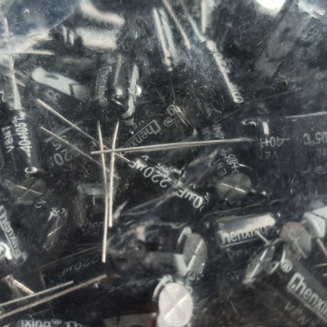 CAPACITOR 220UF 35V (NUMBER 50 CONS)