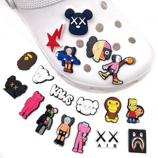 น่ารัก Ape Simpson Jibitz Croc Charm Kaws Jibits Pins Star Croc Jibbits จี้รองเท้า สําหรับผู้ชาย อุปกรณ์เสริมตกแต่งรองเท้า